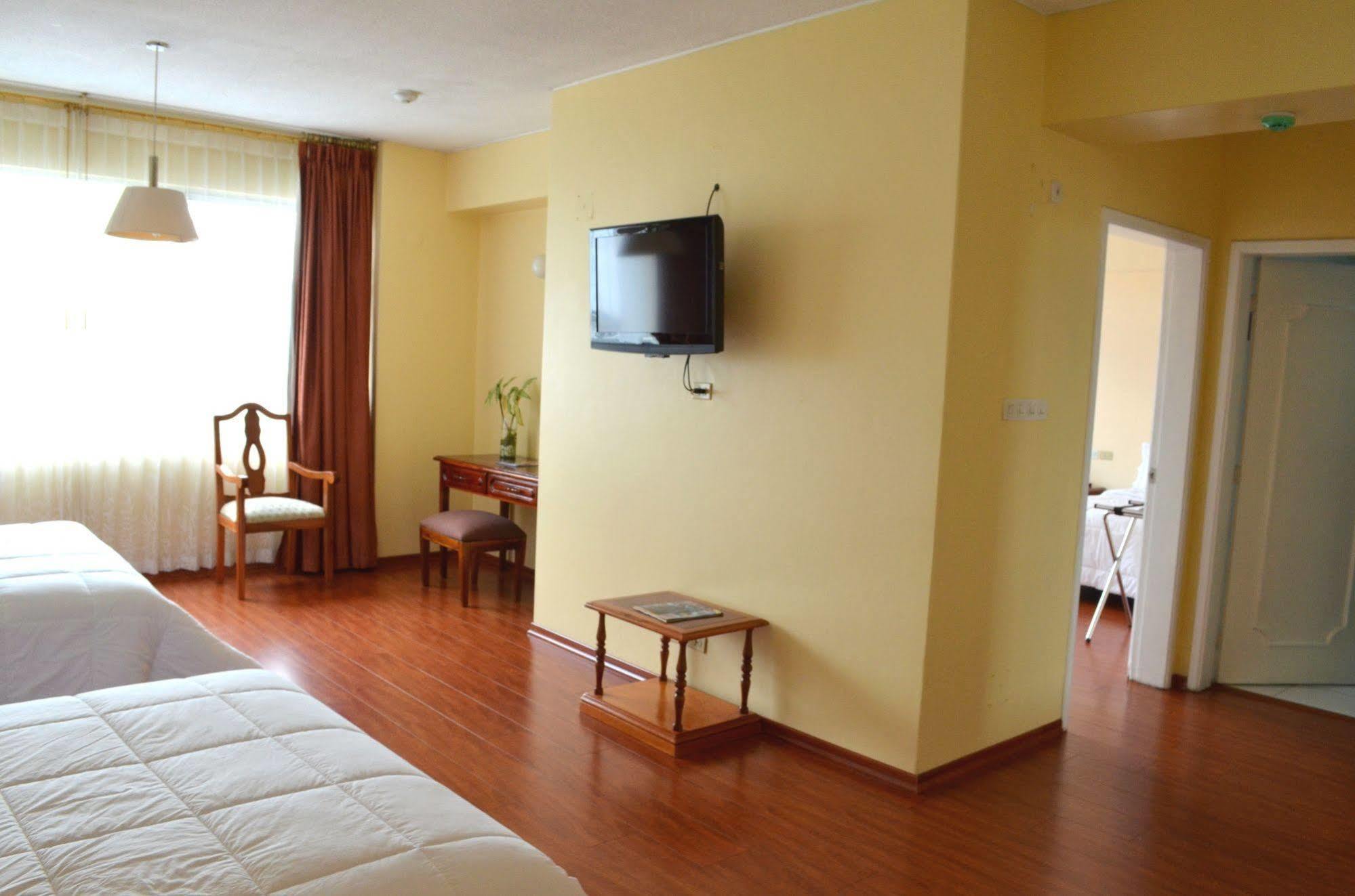 Hotel Tambo Real Quito Exterior photo